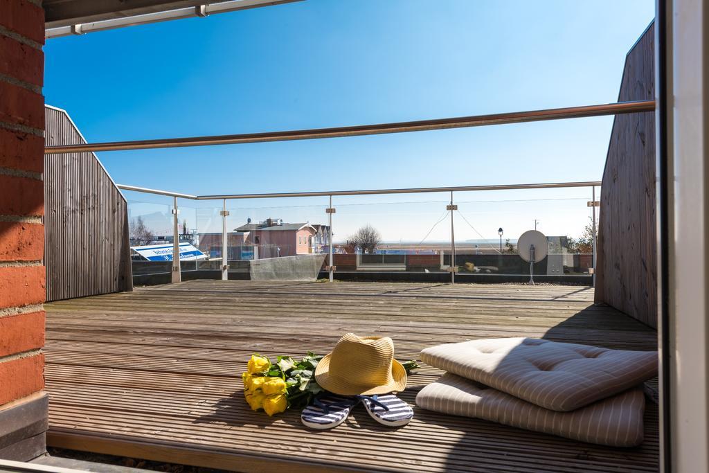 Hotel Boddenhus Garni ซิงสท์ ภายนอก รูปภาพ