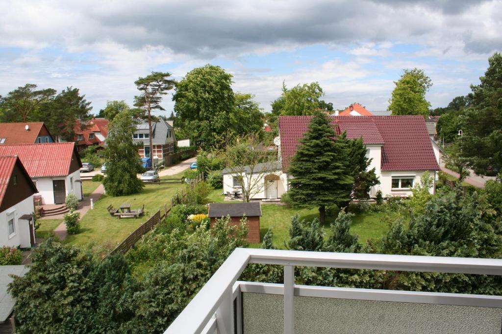 Hotel Boddenhus Garni ซิงสท์ ภายนอก รูปภาพ