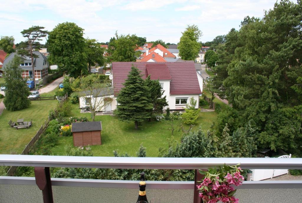 Hotel Boddenhus Garni ซิงสท์ ภายนอก รูปภาพ